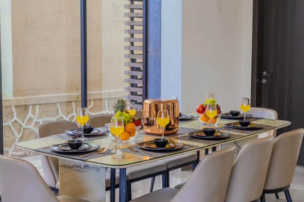 Dining table, Blezaa Panchgani